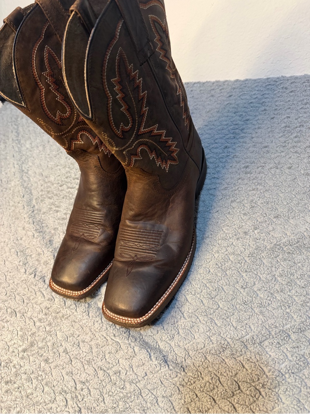 Ariat Dark Brown Leather Western Stitch-Detail Cowboy Boots